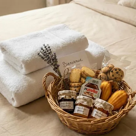 アパート Bois Emeraude エクスレバン